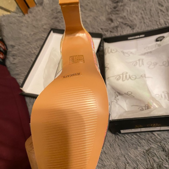 HOLOGRAPHIC HEELS - Picture 4 of 4